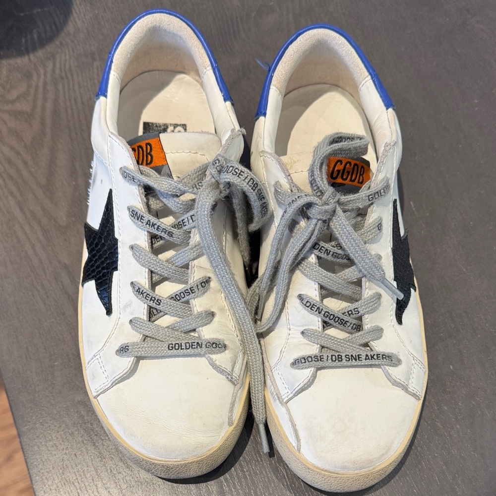 GG Superstar shoes